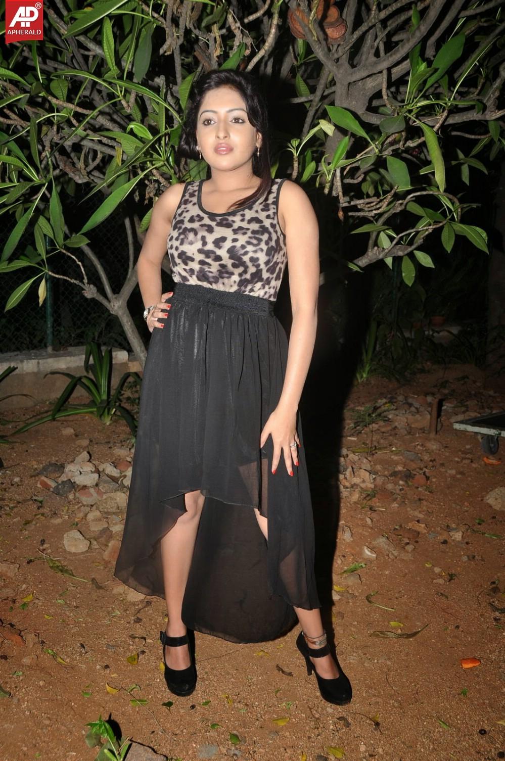 Anjana Deshpande Hot Images