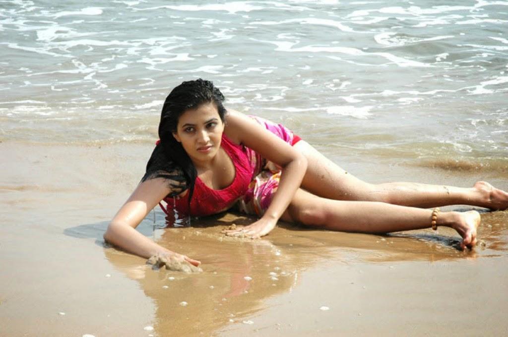 Anu Mehta Sexy Wet Wallpapers