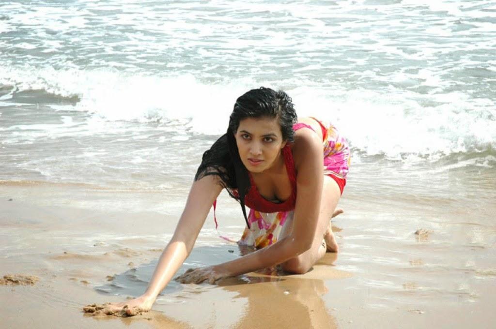Anu Mehta Sexy Wet Wallpapers