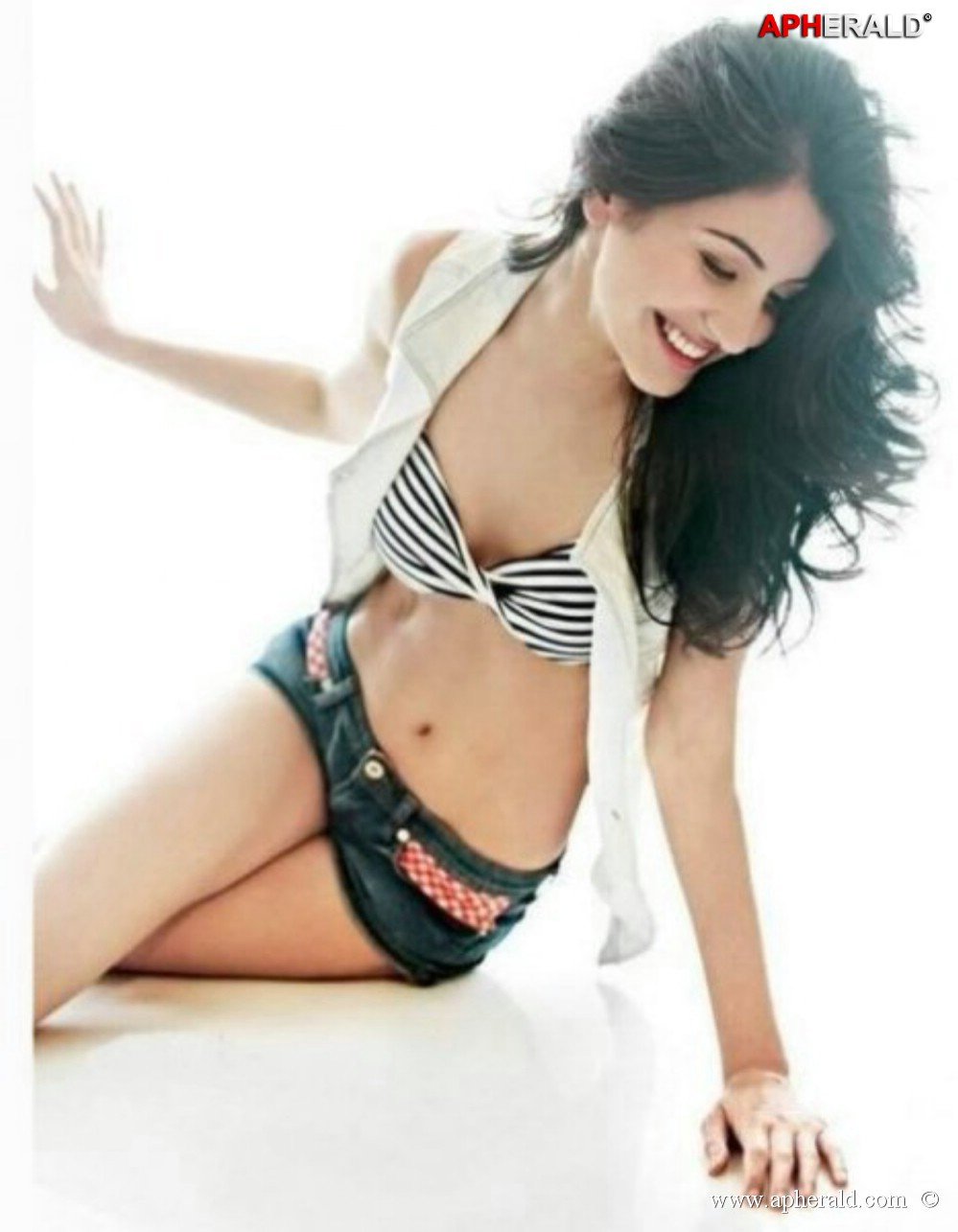 Anushka Sharma Hot Photoshoot Stills