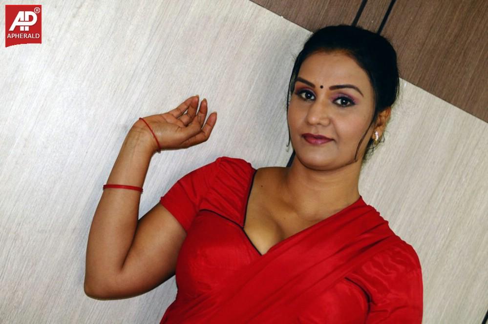 Apoorva Telugu Actress Hot Photos