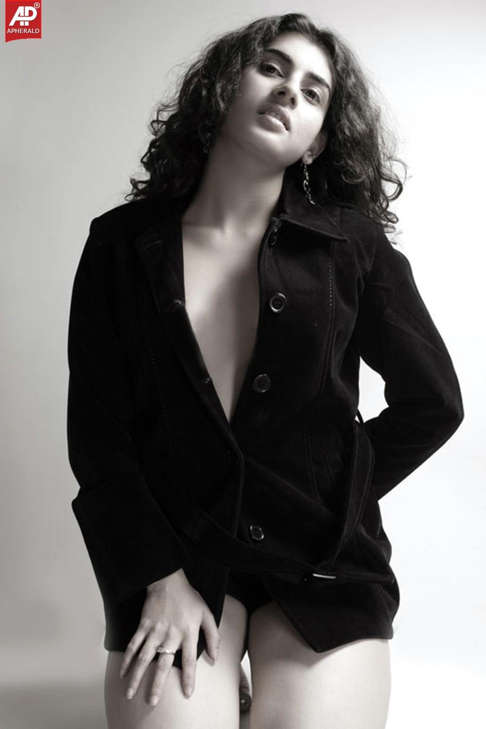 Archana Spicy Wet Stills