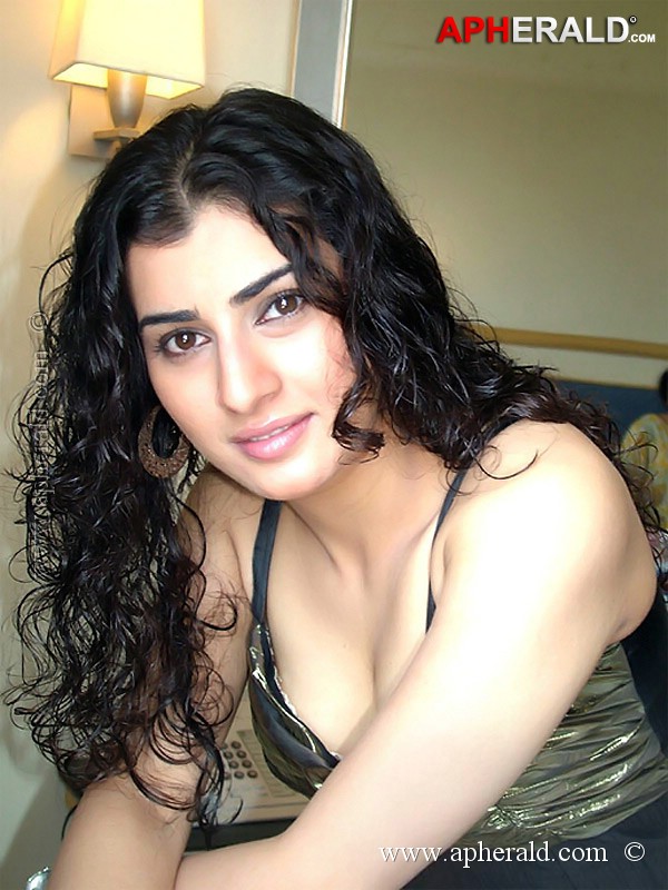 Archana Veda Hot Pics
