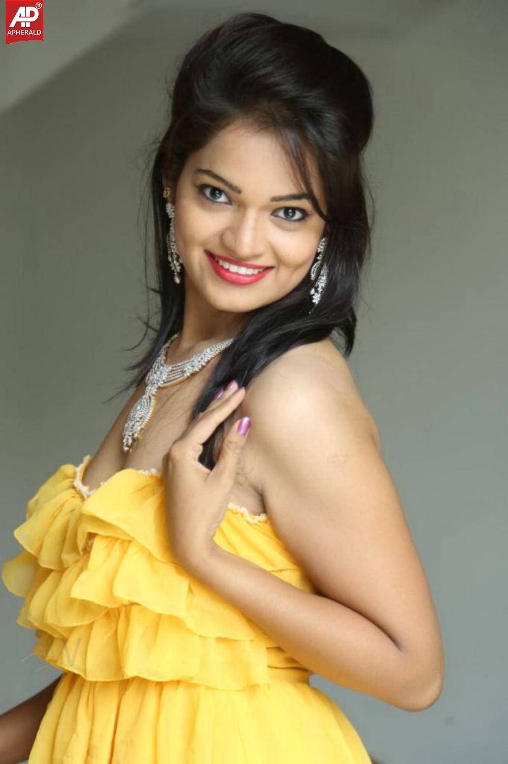 Ashwini Latest Hot Pics