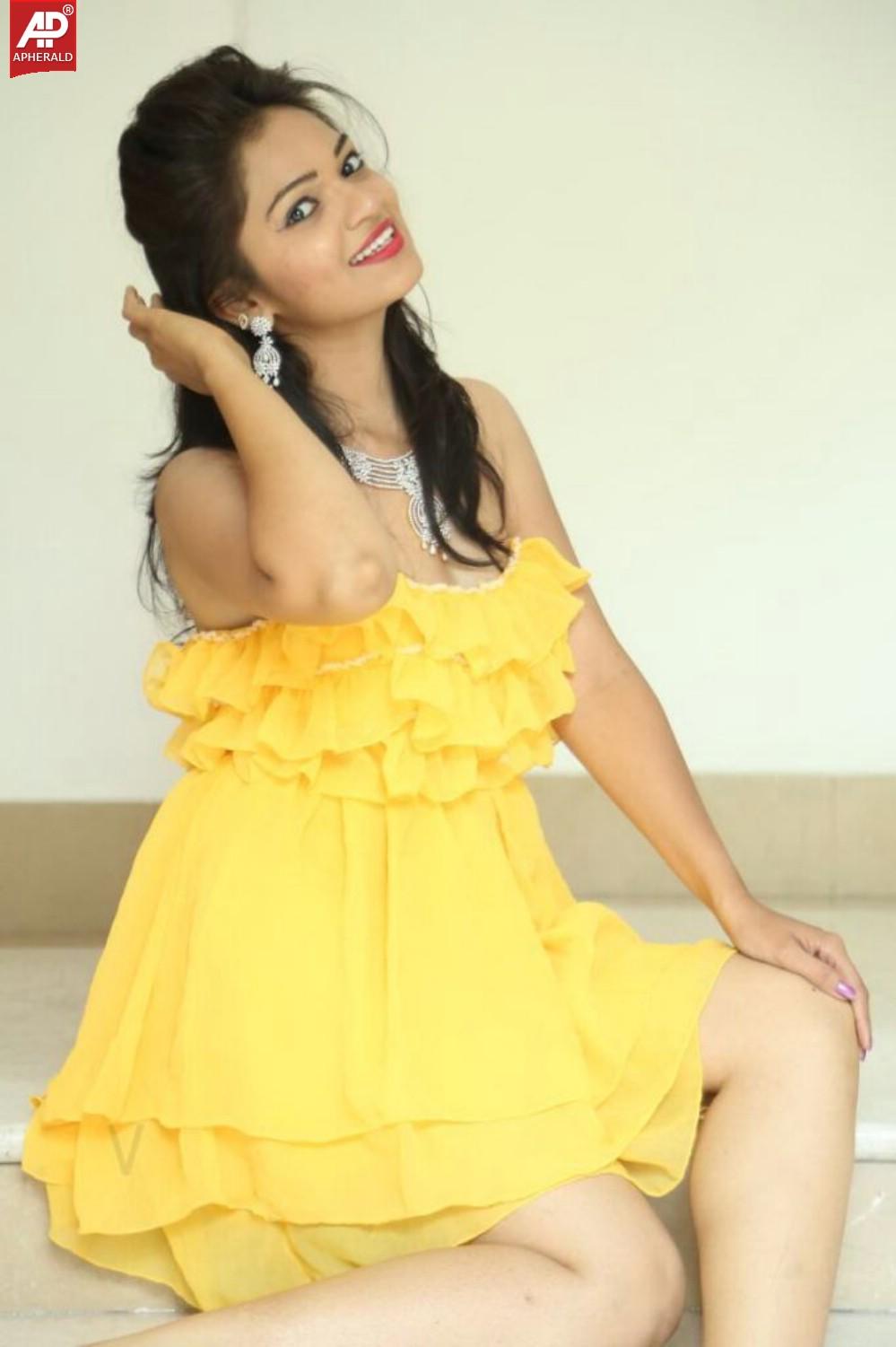 Ashwini Latest Hot Pics