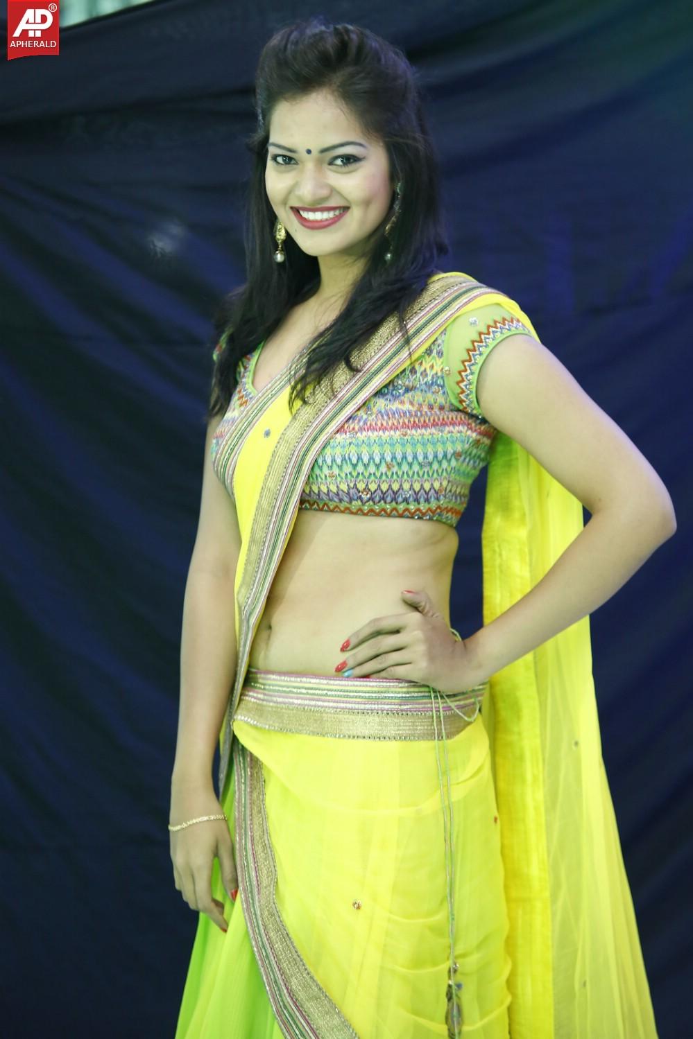 Aswi Hot Photos