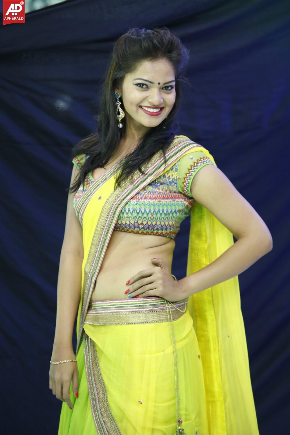 Aswi Hot Photos