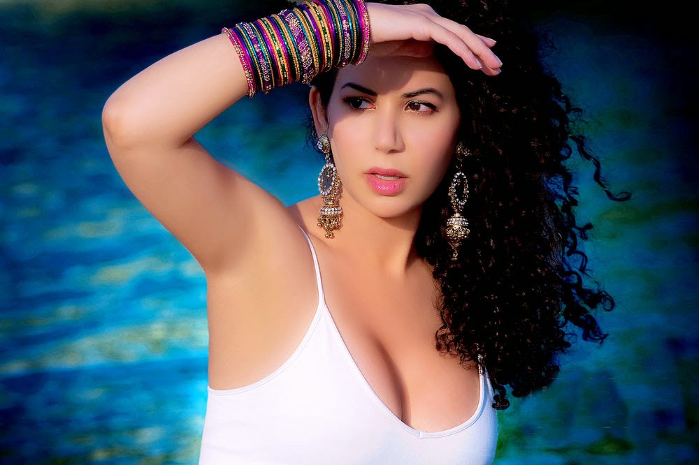 Ayesha Shiva Sexy Photoshoot