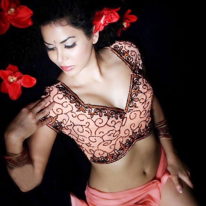 Ayesha Shiva Sexy Photoshoot