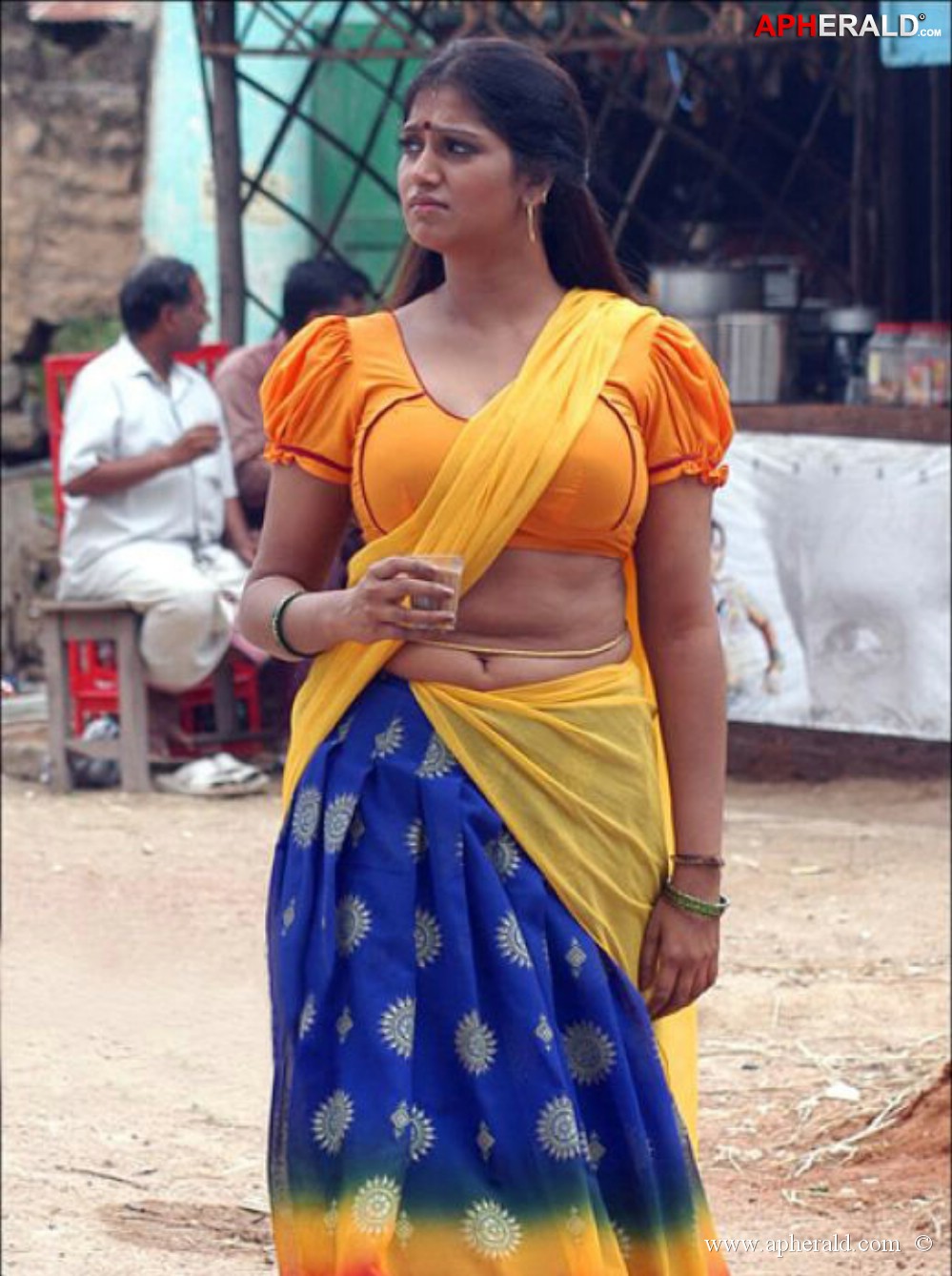 Bhuvaneswari Sexy Saree Photos