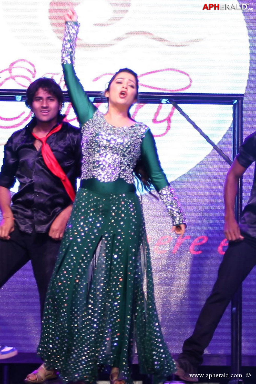 Charmi Dance at Country Club New Year Bash