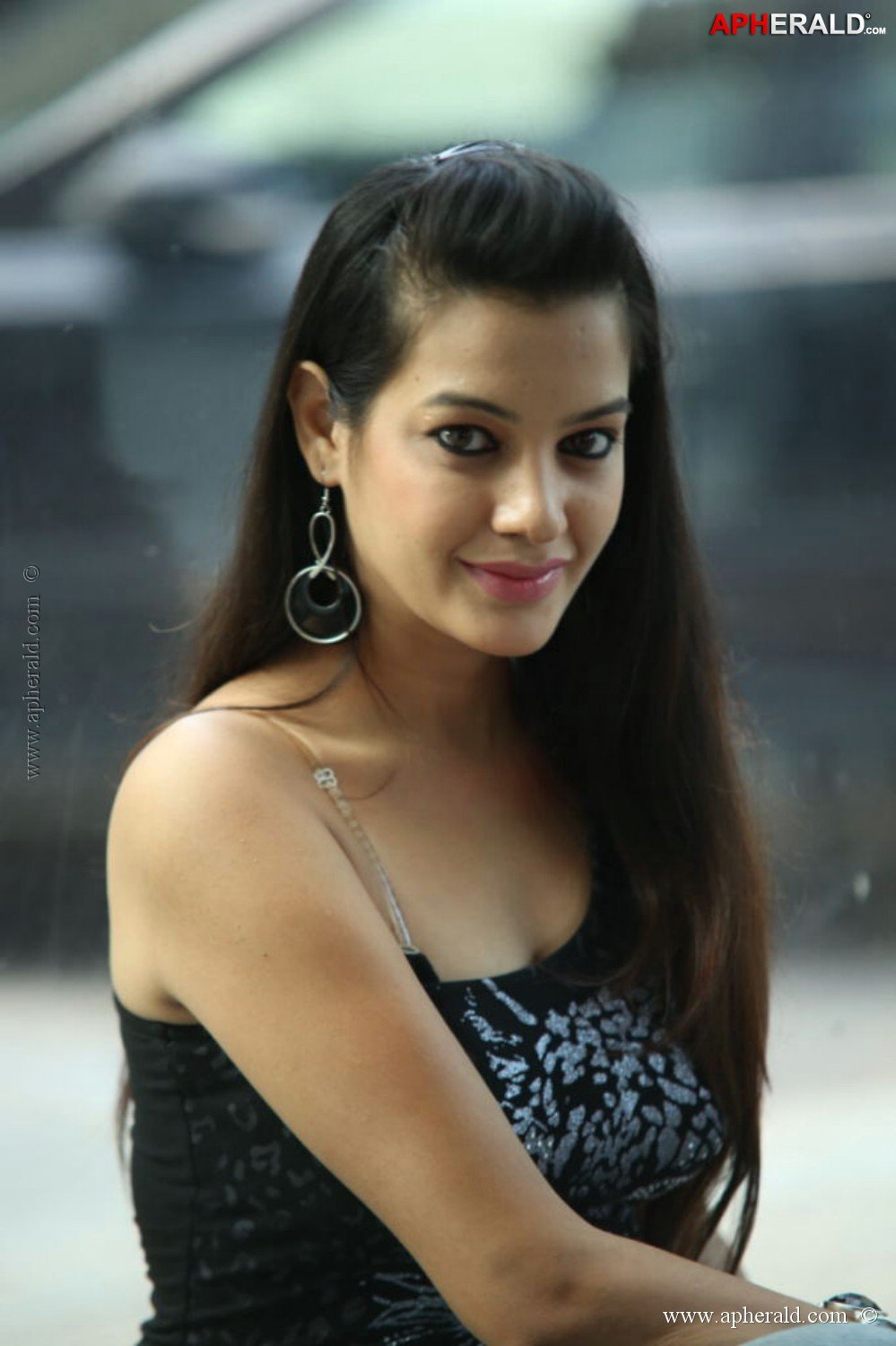 Deeksha Panth Spicy Photos