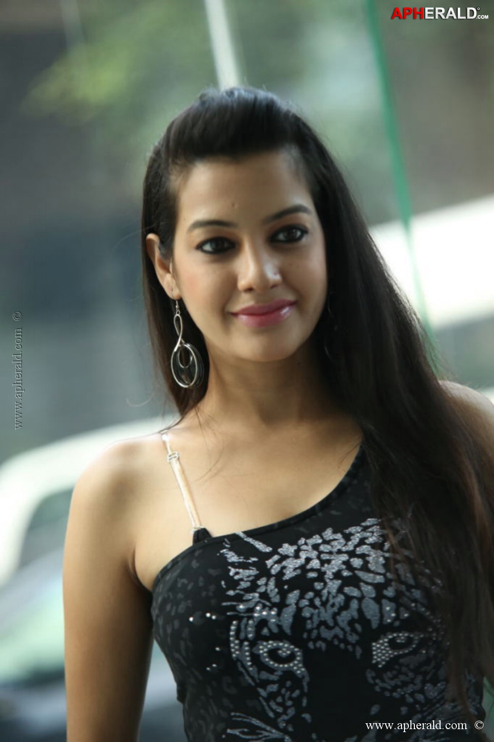 Deeksha Panth Spicy Photos