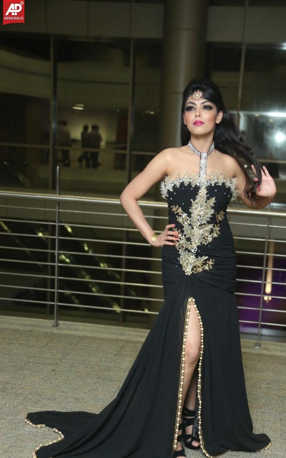 Deepa Latest Spicy Stills