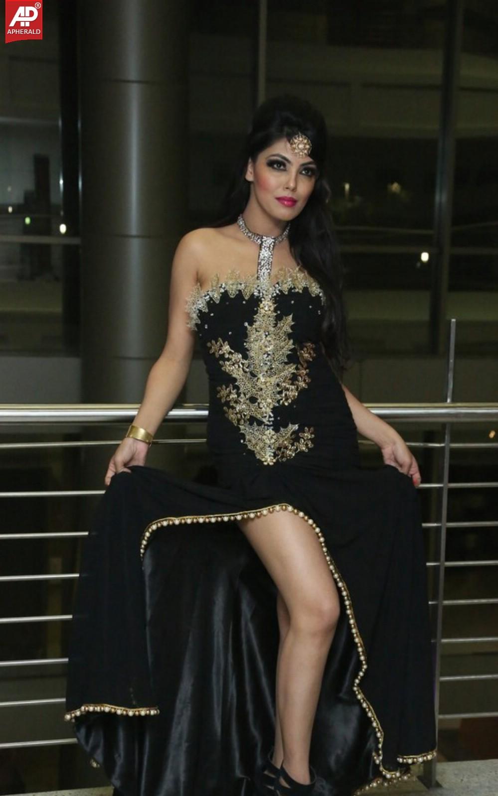 Deepa Latest Spicy Stills