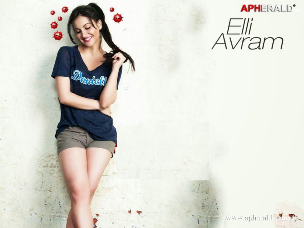 Elli Avram Hot Pics