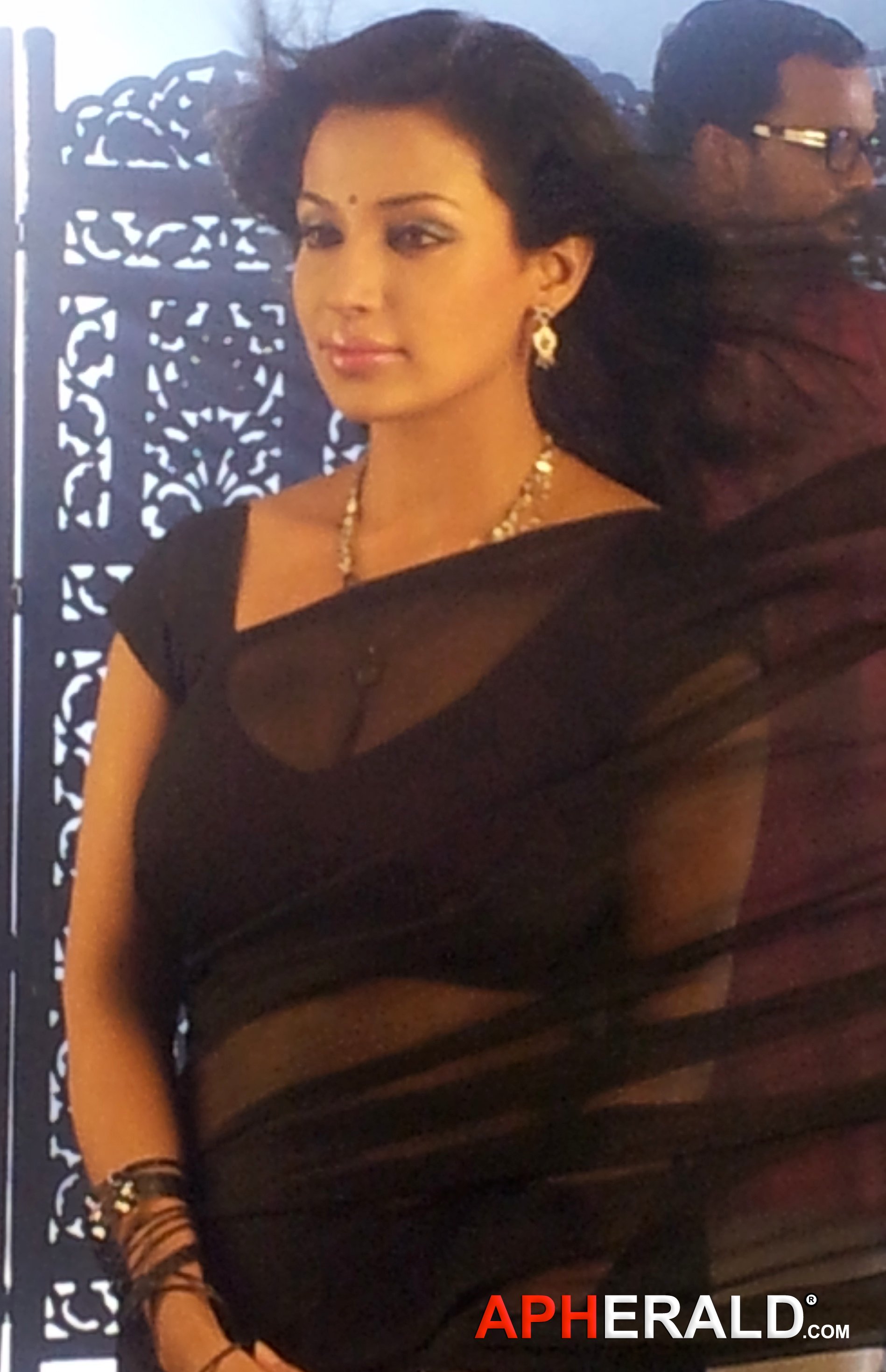 Flora Saini