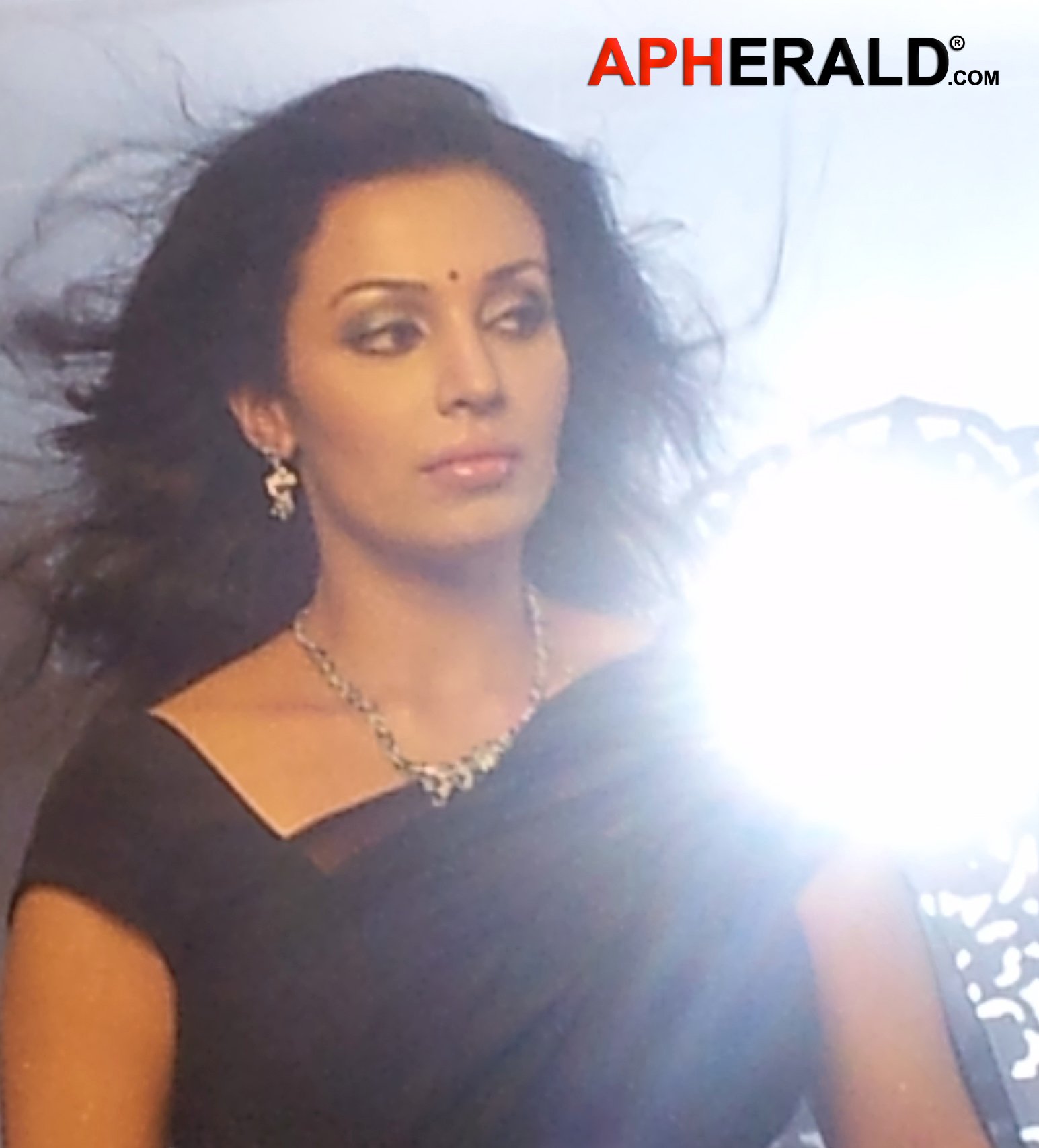 Flora Saini