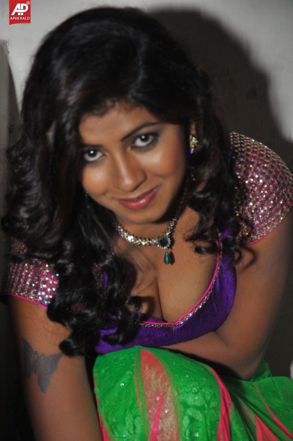 Geetanjali Hot Navel Photos