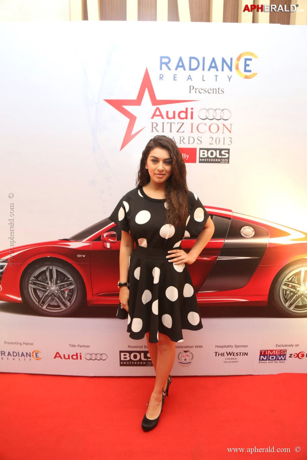 Hansika Latest Spicy Pics