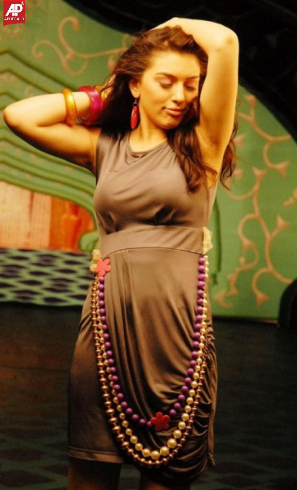 Hansika Motwani Hot Photo Stills