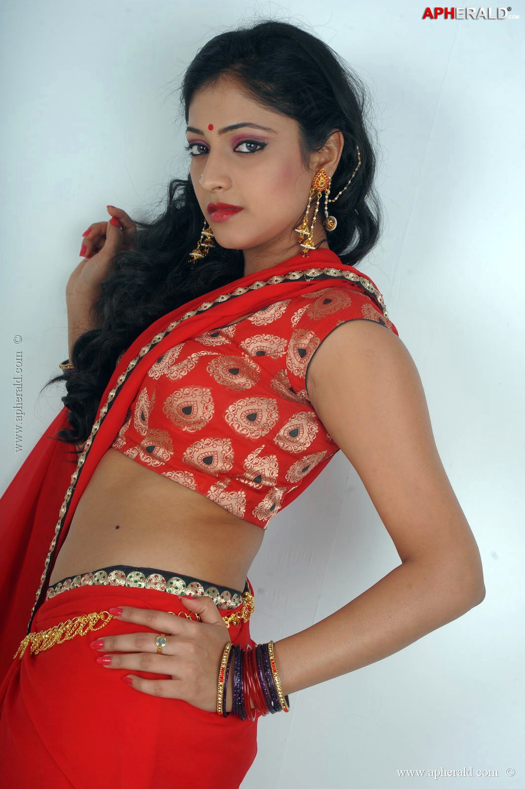 Haripriya Hot Navel Stills