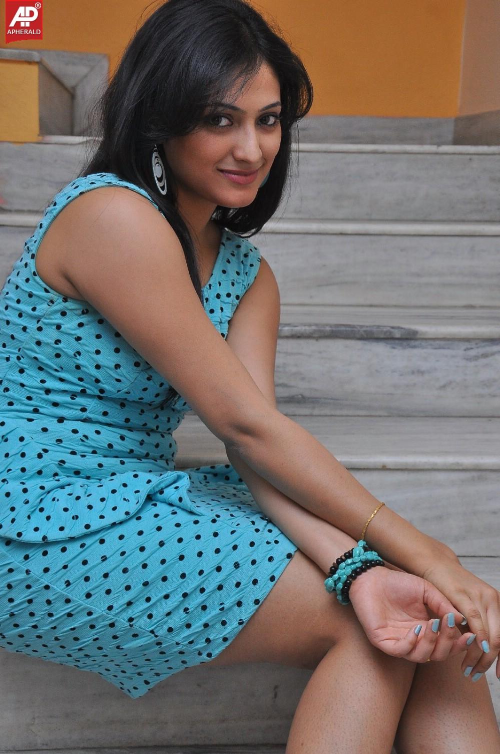 Haripriya New Hot Images