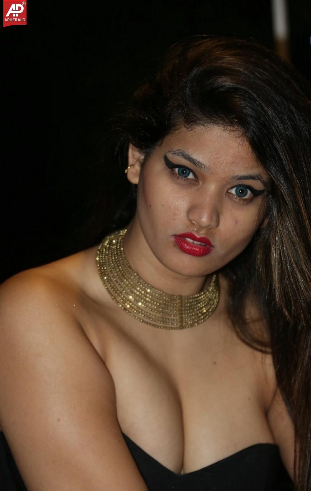 Himani Hot Photoshoot