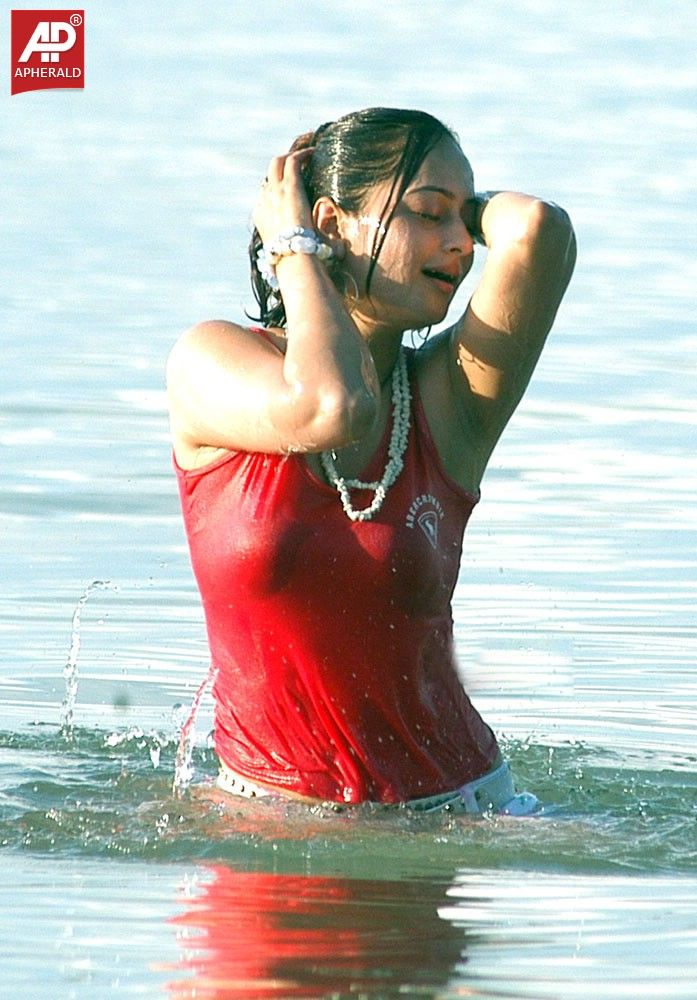 Hot Actress Beach Side Bikini Pics