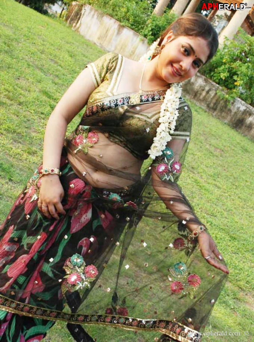 Hot Navel Actress Images