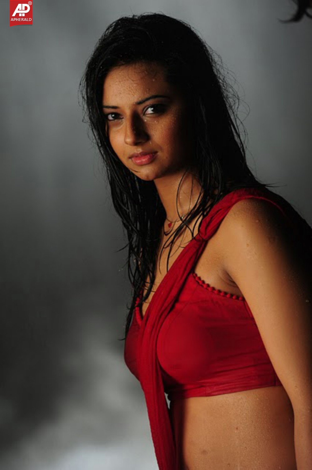 Isha Chawla Hot Rain Song Photo Stills