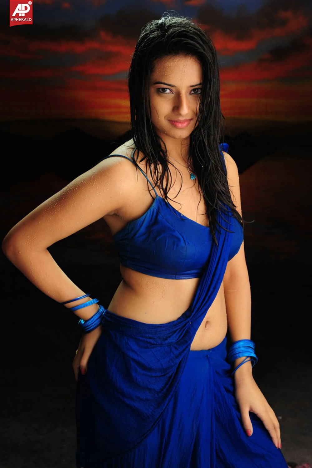 Isha Chawla Hot Rain Song Photo Stills