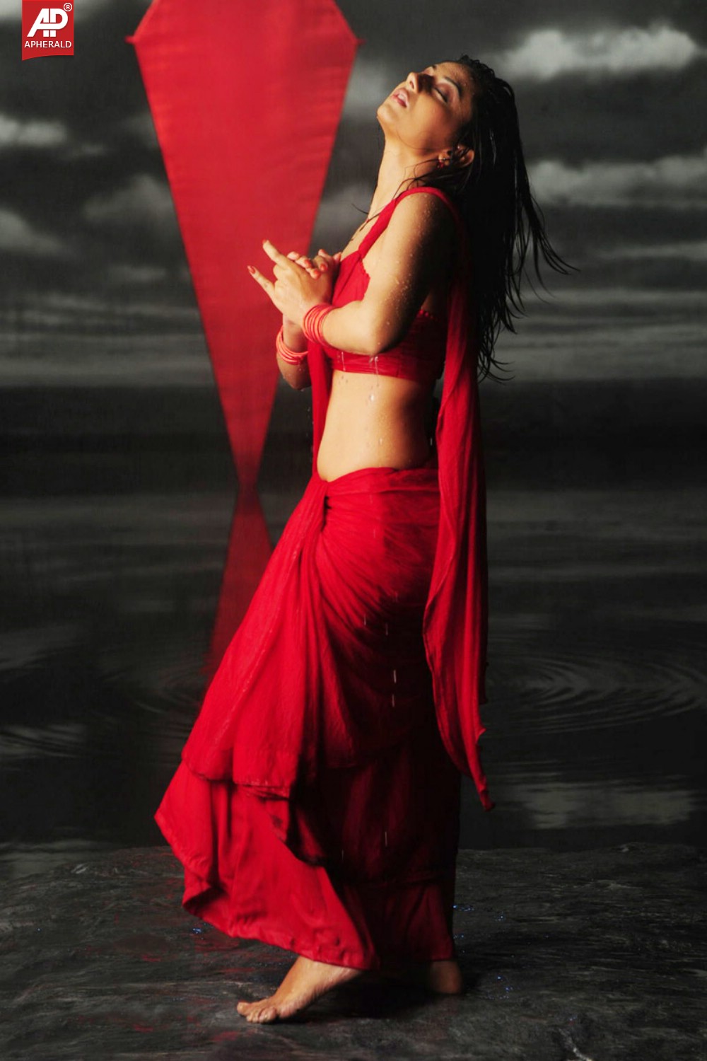 Isha Chawla Hot Rain Song Photo Stills
