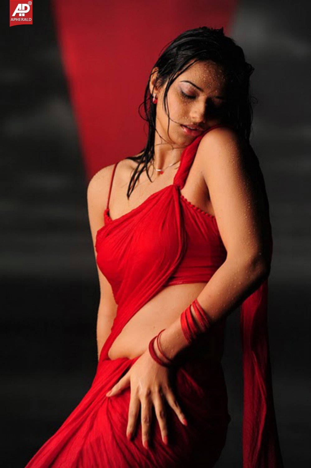 Isha Chawla Hot Rain Song Photo Stills