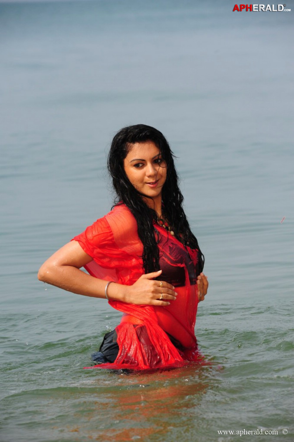 Kamna Jethmalani Hot Images