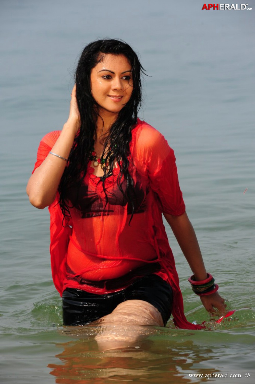 Kamna Jethmalani Hot Images