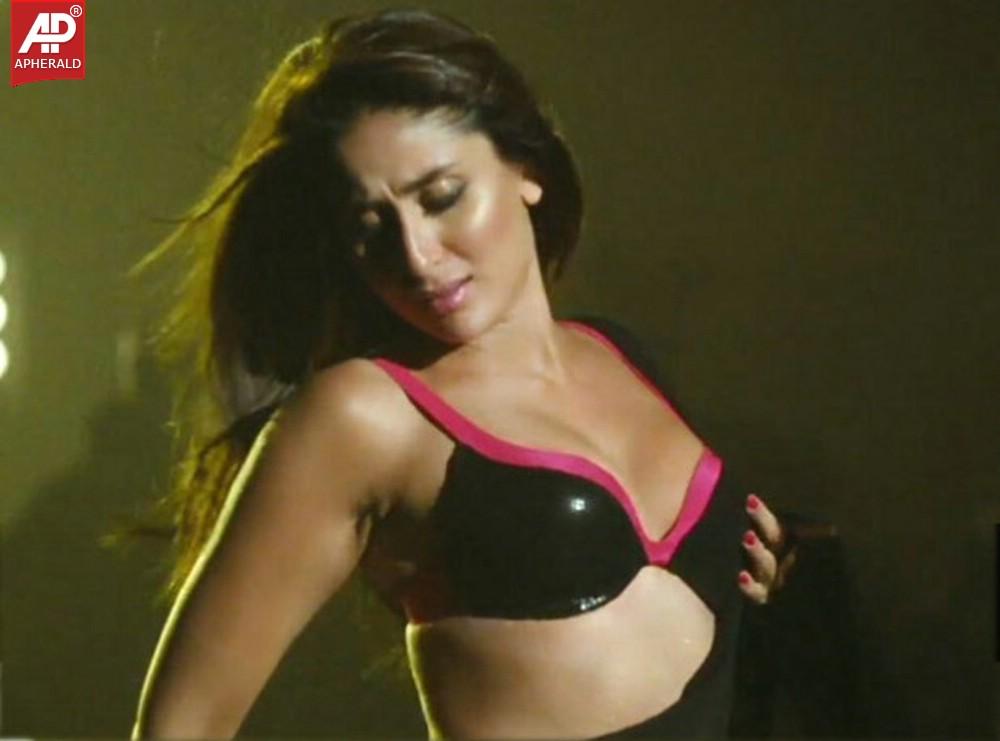 Kareena Kapoor Hot Navel Pics