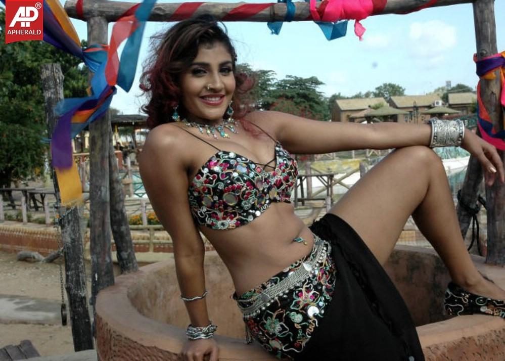Kausha Super Hot Pics