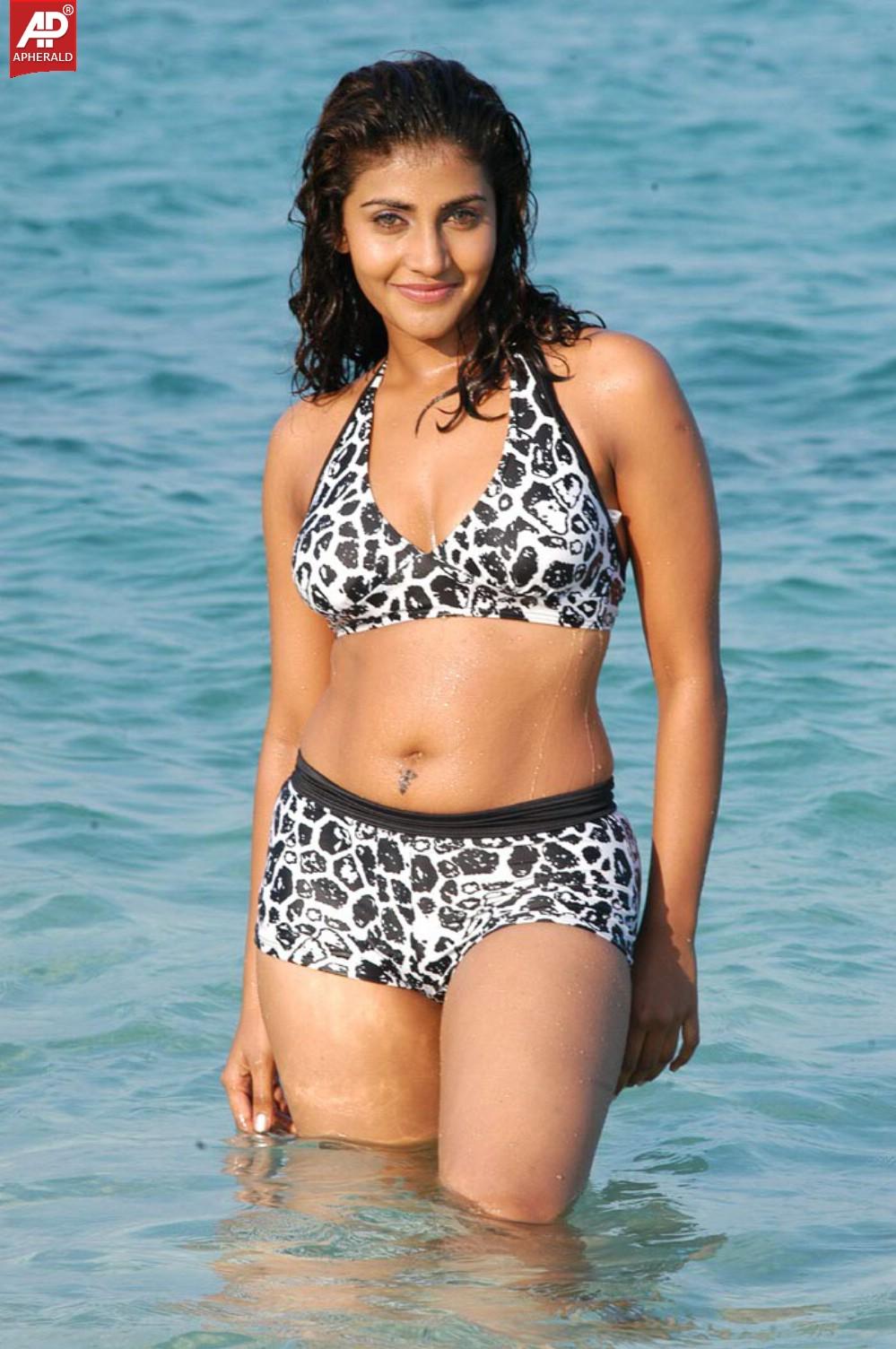 Kausha Super Hot Pics