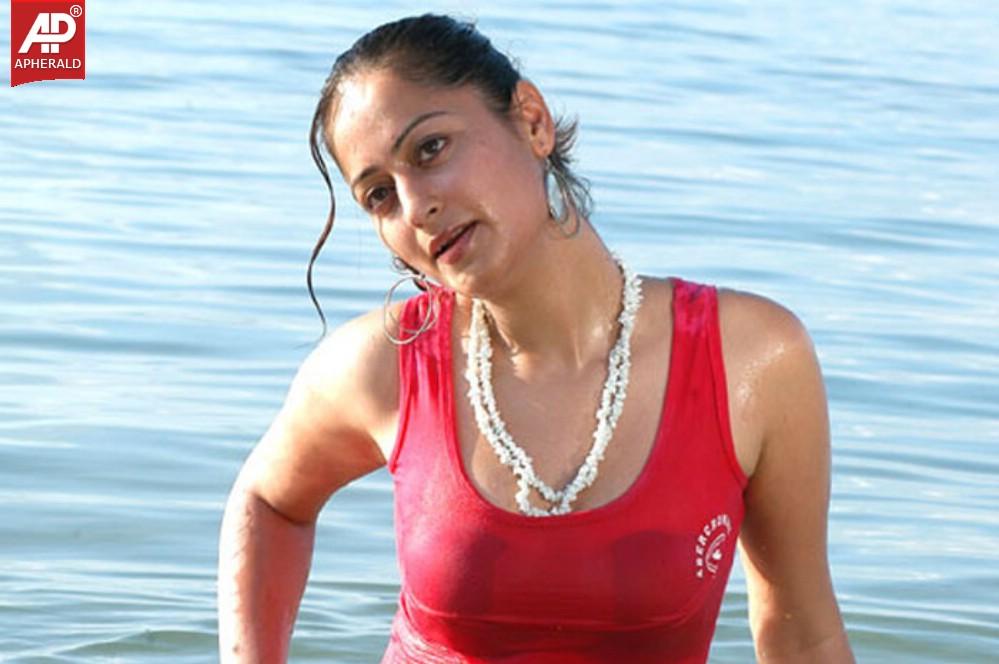 Kaveri Jha Hot in Red Dress Pics