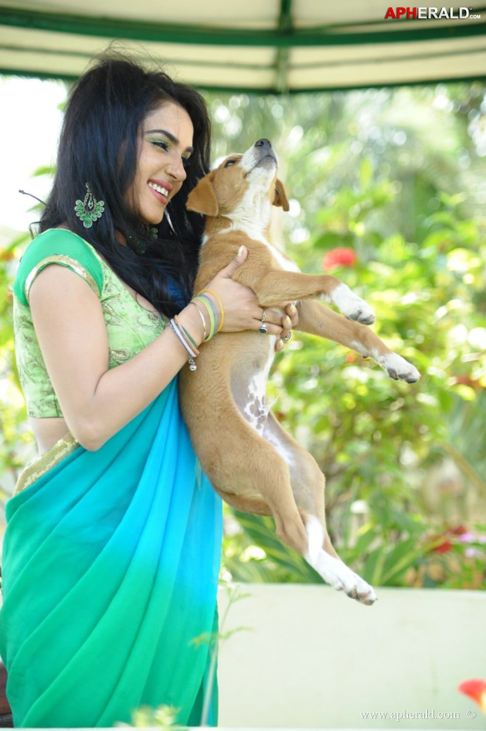 Kavya Singh Spicy Images