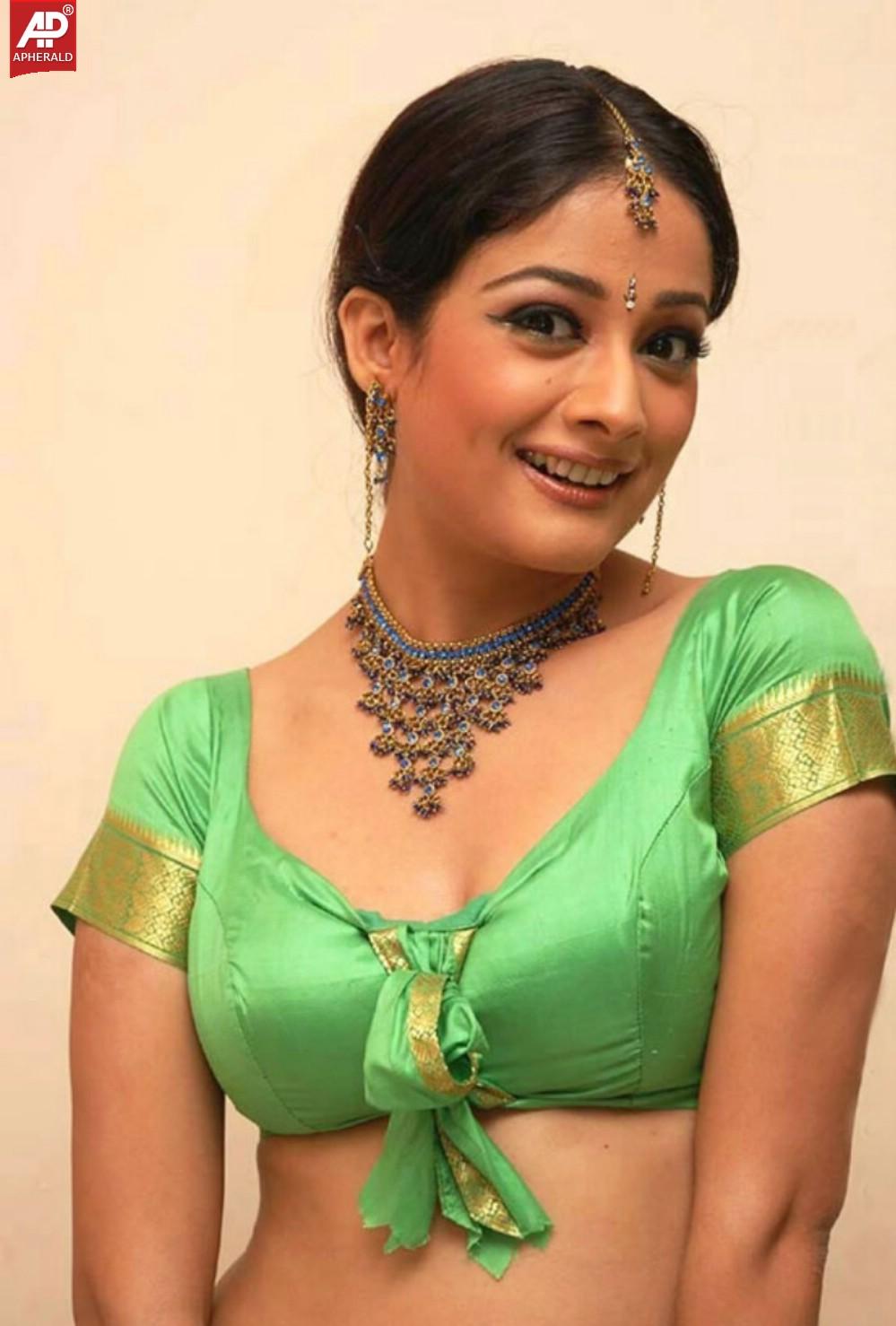 Kiran Rathod Hot Stills