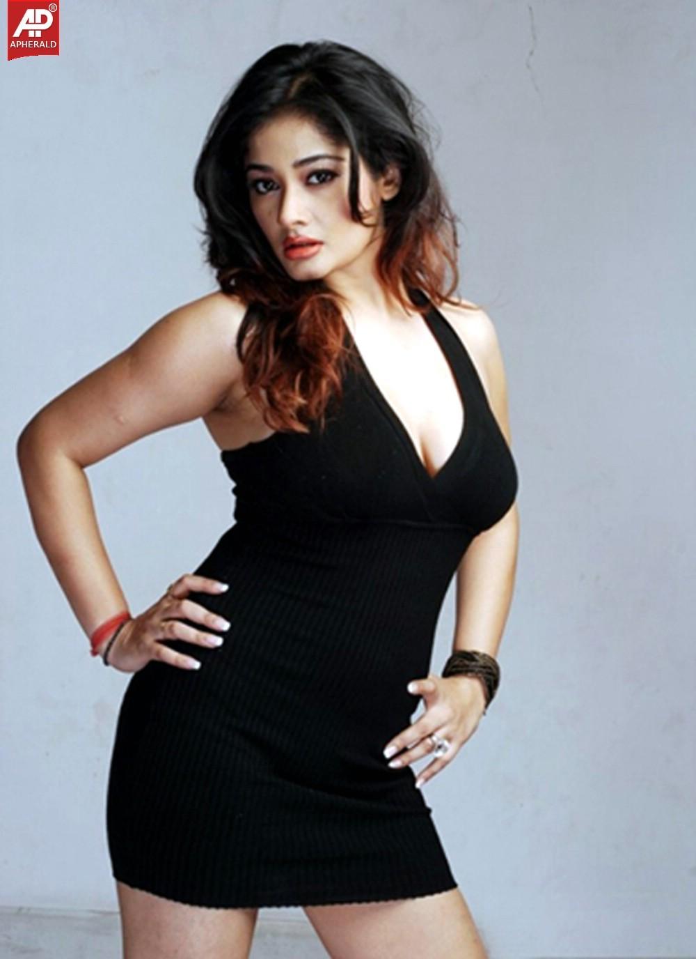 Kiran Rathod Latest Hot Photos