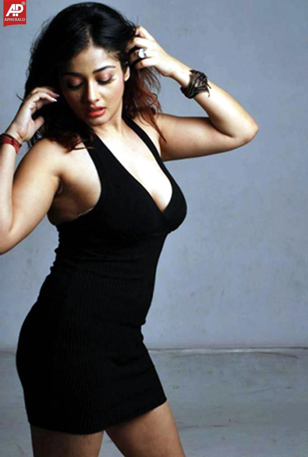 Kiran Rathod Latest Hot Photos