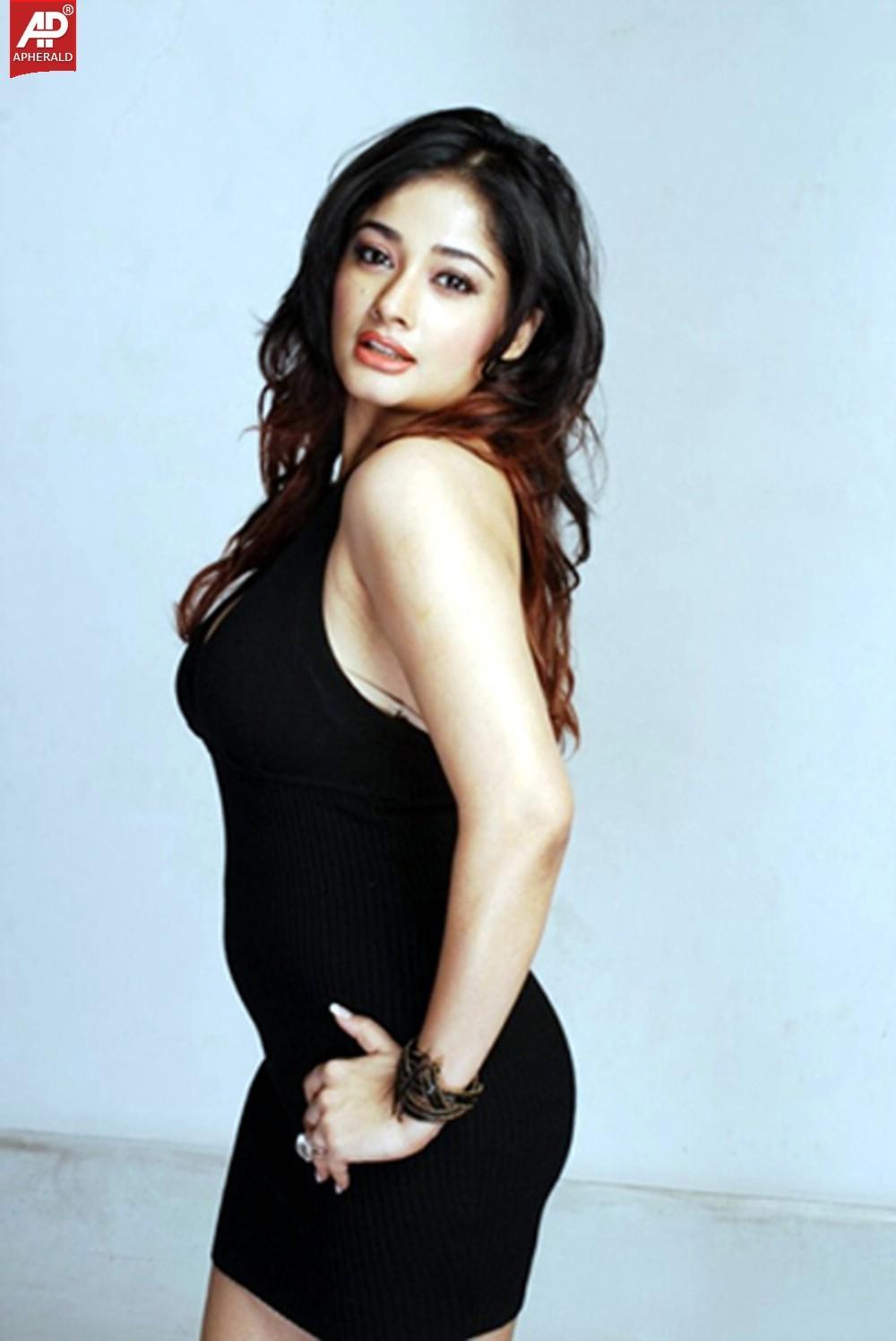 Kiran Rathod Latest Hot Photos