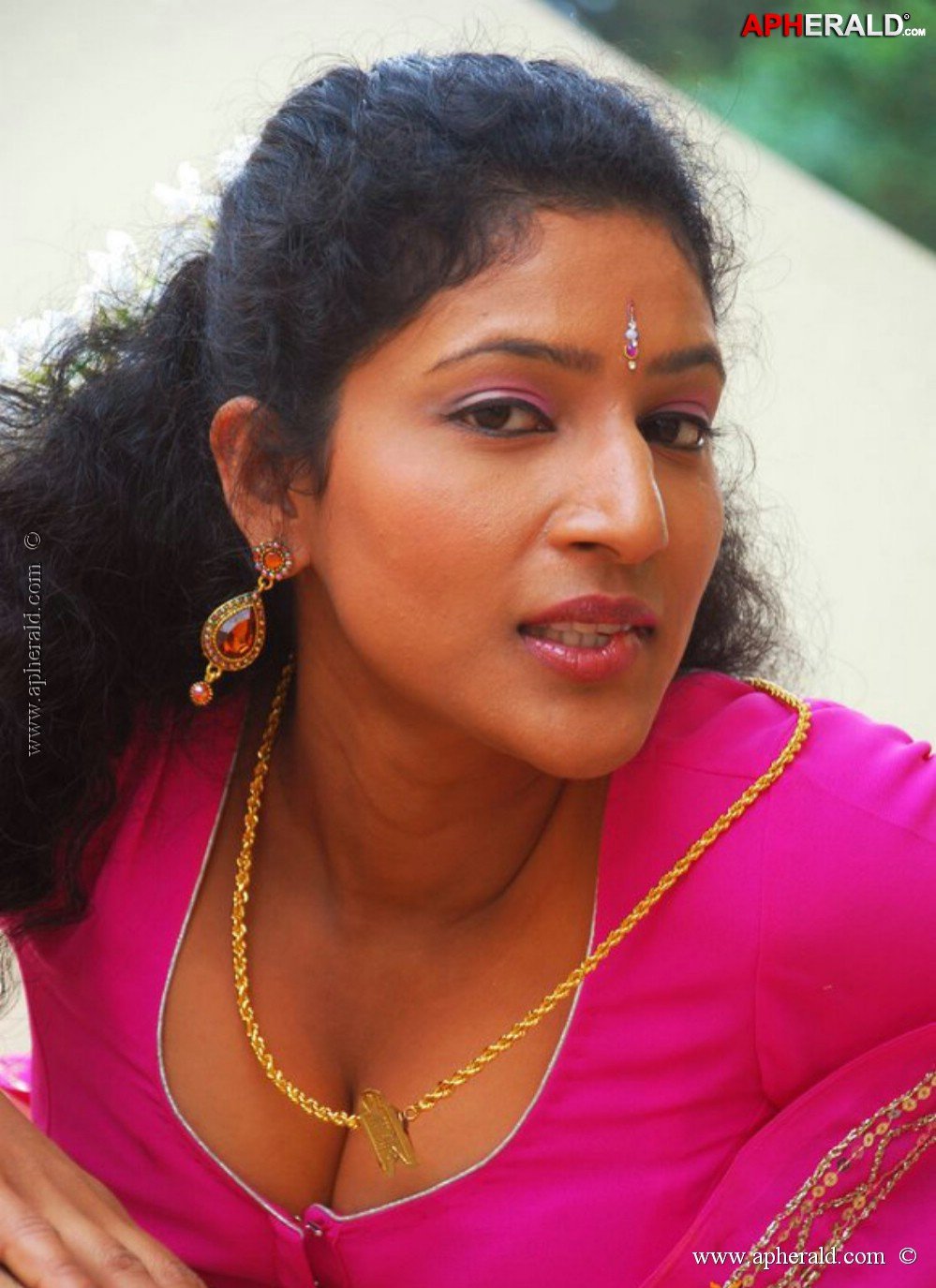 Kollywood Actress Hot Navel Pics