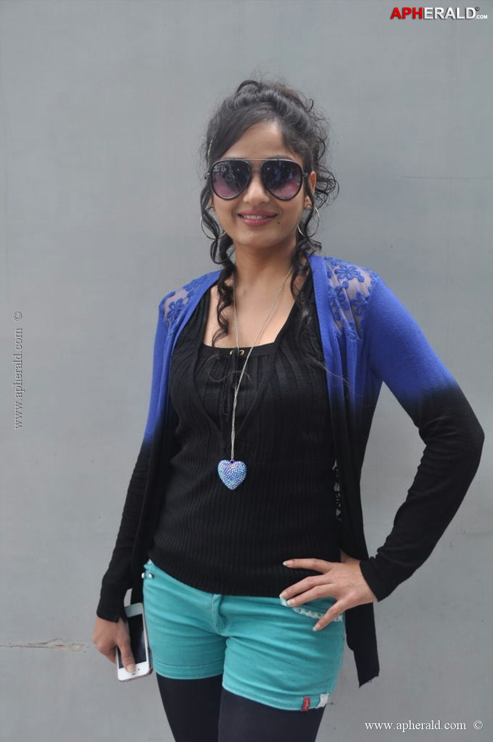 Madhavi Latha Spicy Images