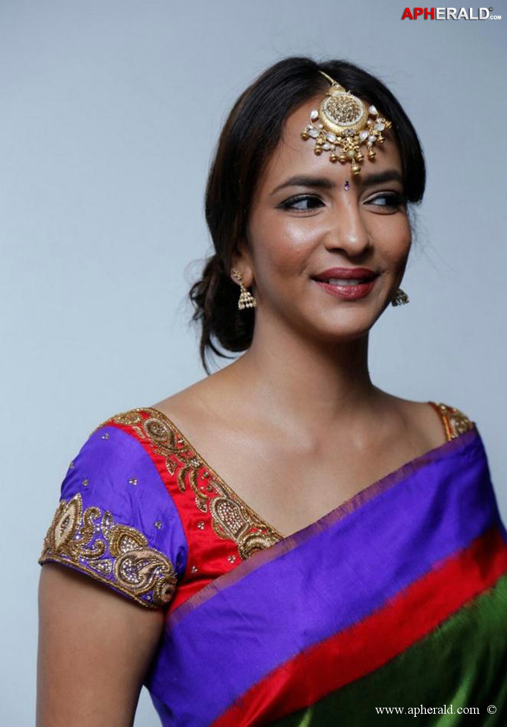 Manchu Lakshmi Prasanna Hot Stills