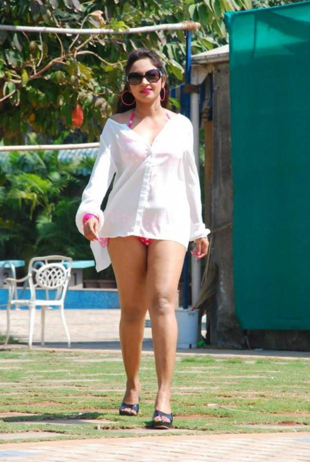 Marisa Verma Bikini Holi Shoot