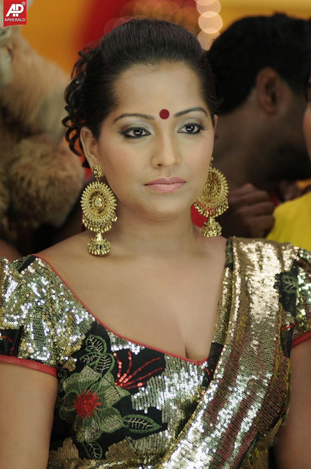 Meghana Naidu Hot Pics